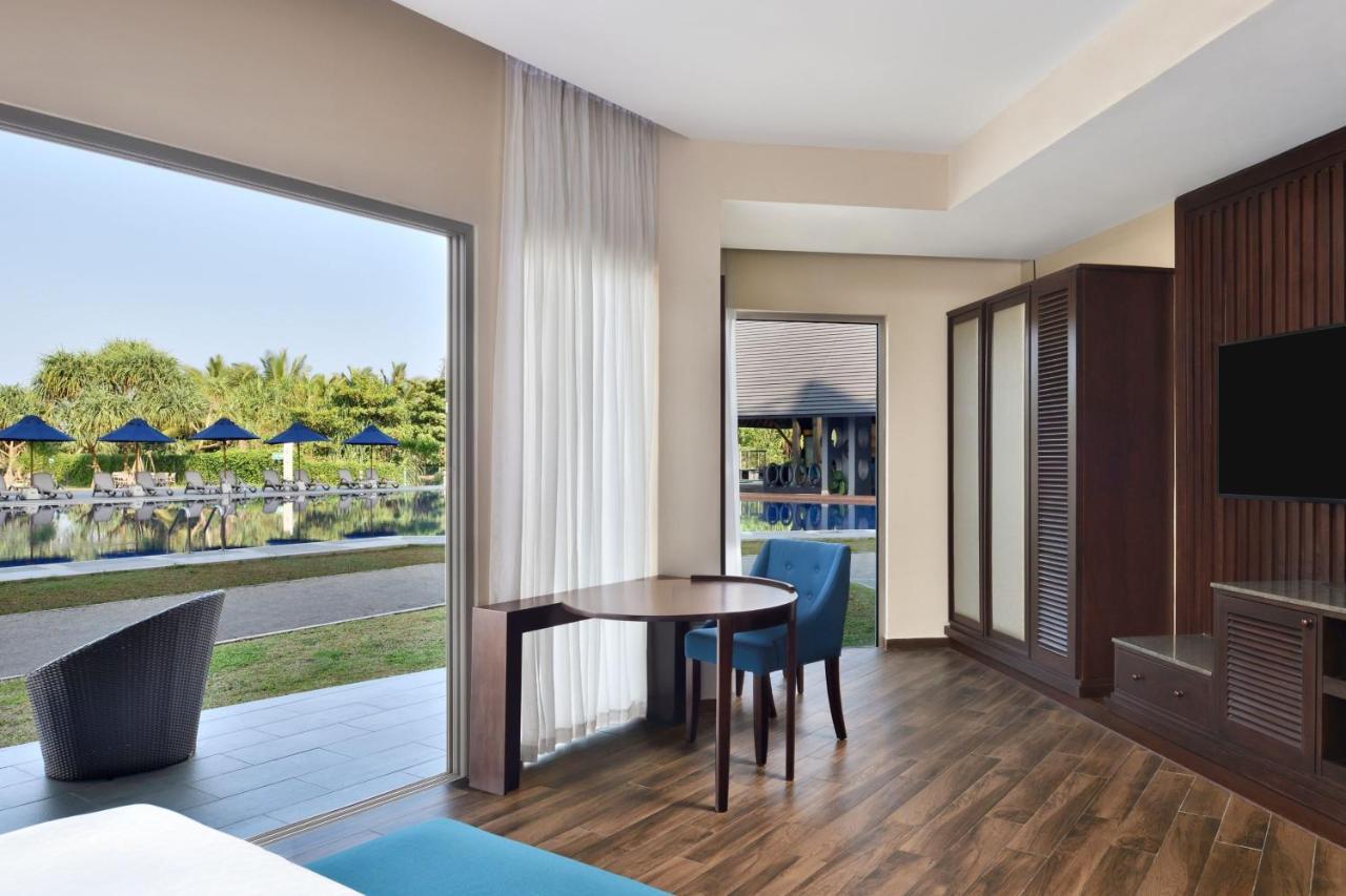 Sheraton Kosgoda Turtle Beach Resort מראה חיצוני תמונה